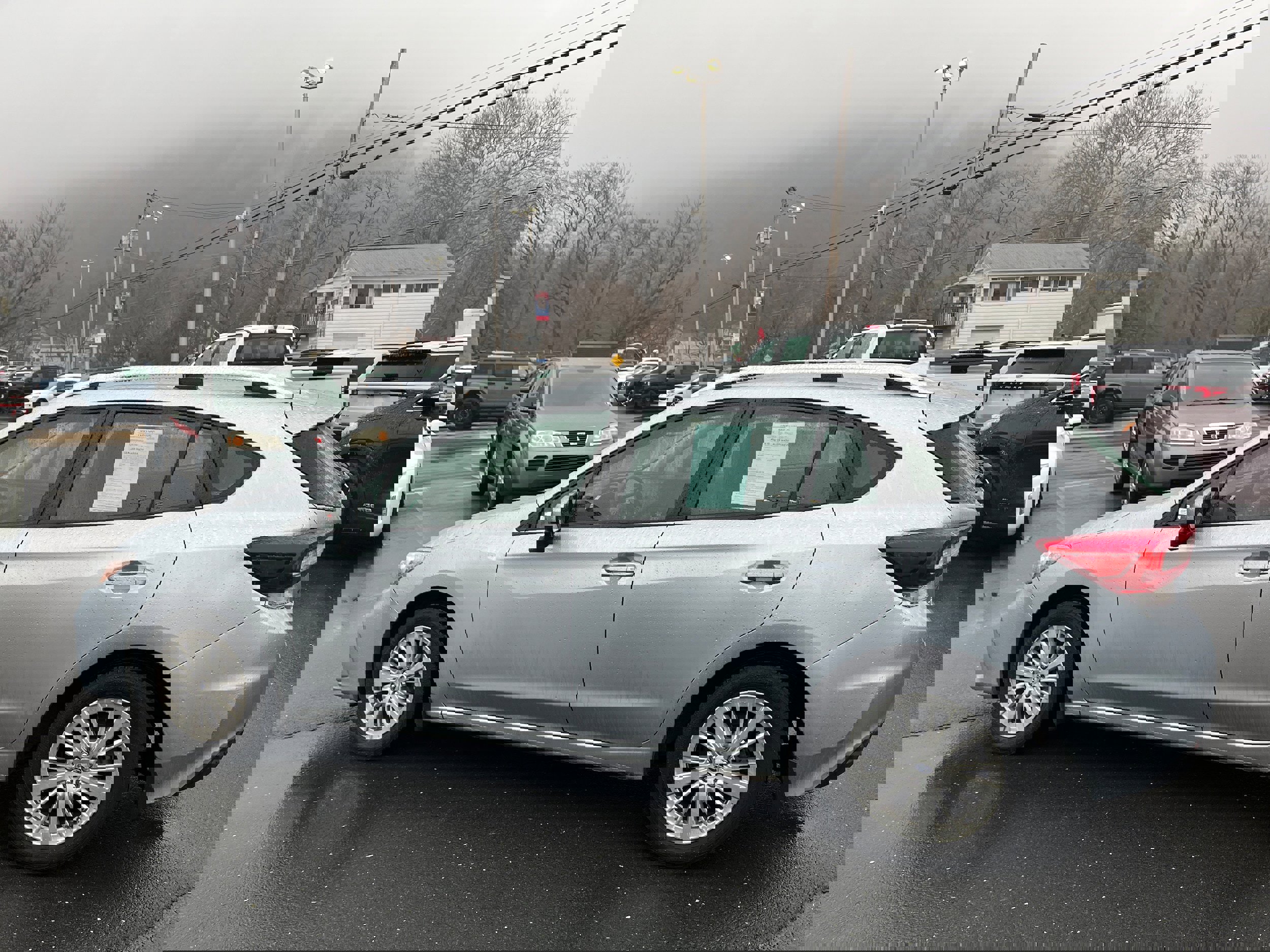 Used 2018 Subaru Impreza 2.0i Premium image 6