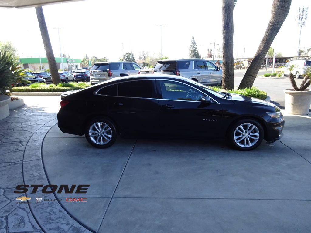 Used 2018 Chevrolet Malibu LT image 9