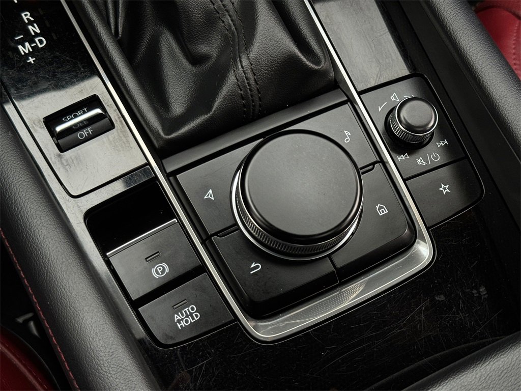 Used 2024 MAZDA MAZDA3 s image 34