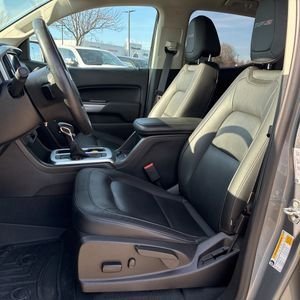 Used 2022 Chevrolet Colorado ZR2 image 22