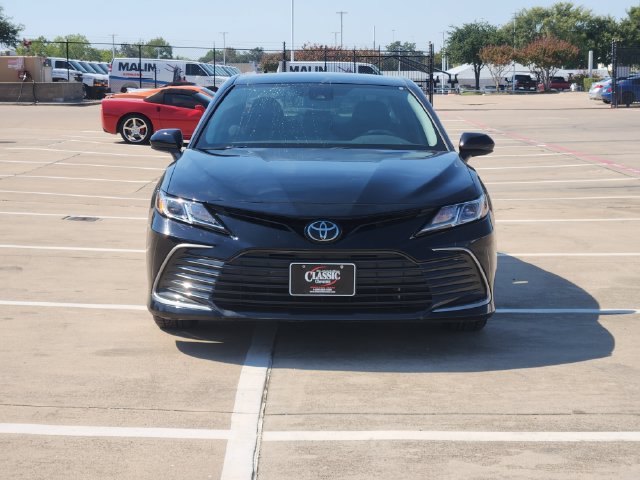 Used 2024 Toyota Camry LE FWD image 10