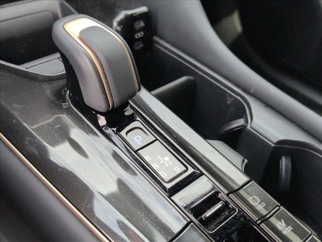 Certified 2024 Toyota Crown XLE image 12