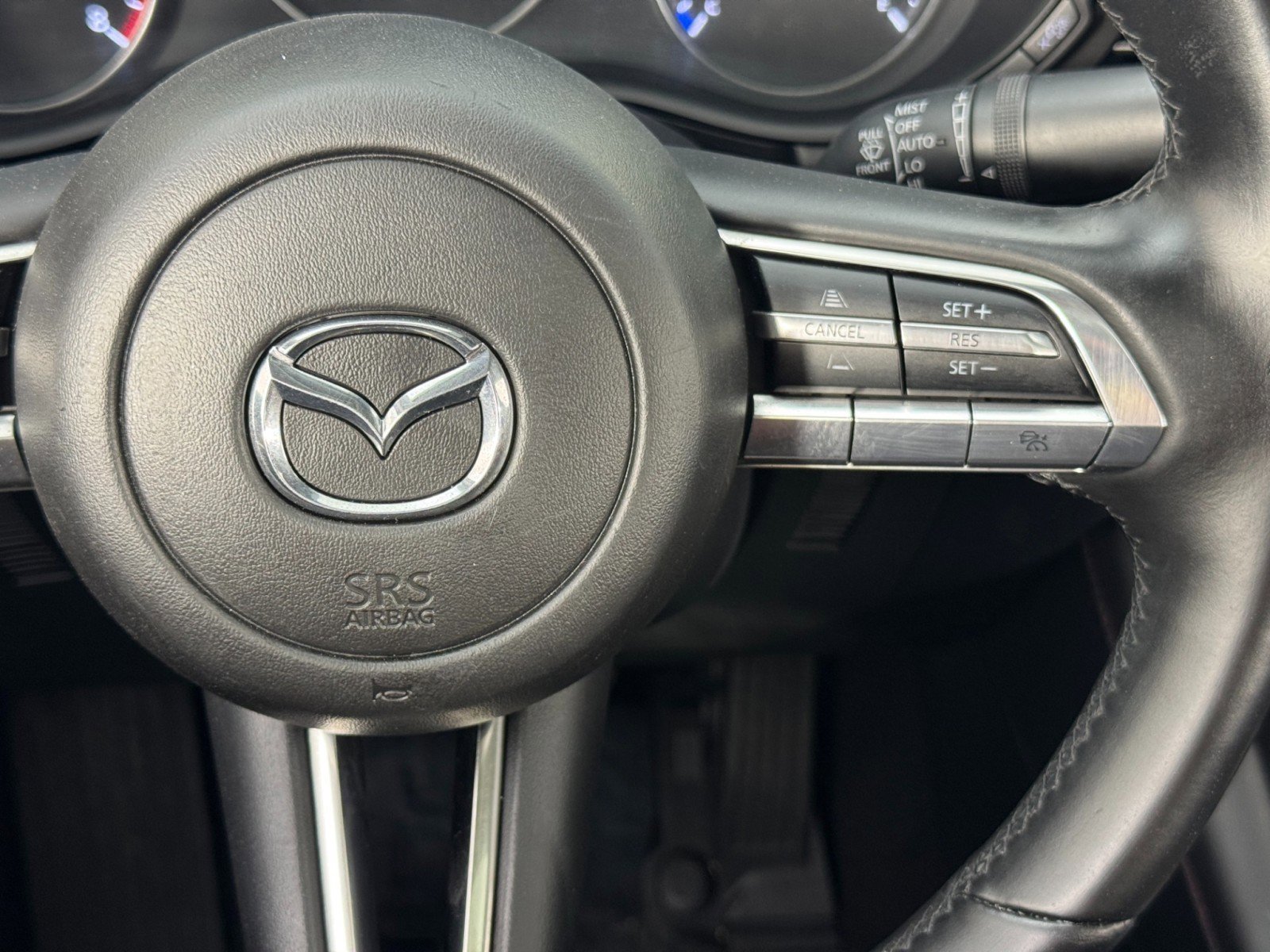 Used 2023 MAZDA MAZDA3 s image 21