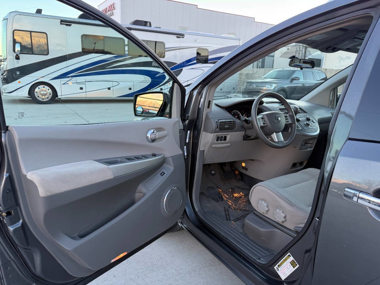 Used 2008 Nissan Quest S w/ Seat Pkg image 12