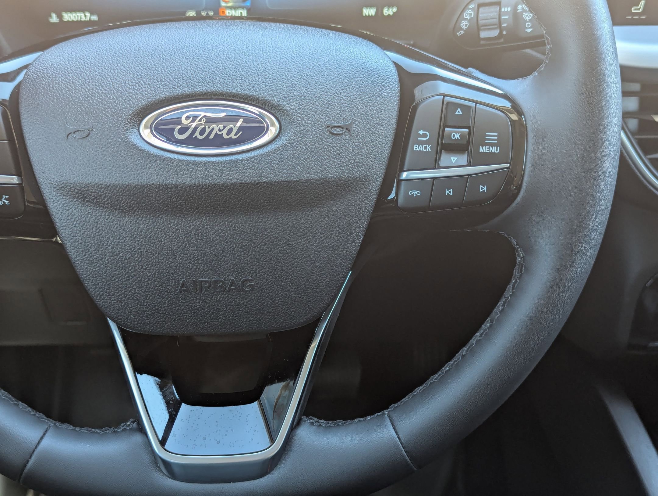 Used 2023 Ford Escape Platinum w/ Premium Technology Package image 22