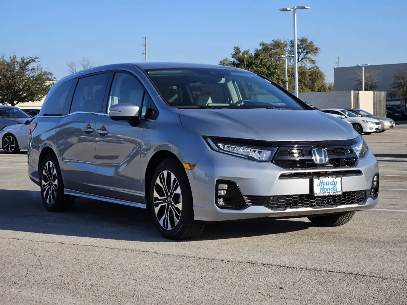 New 2026 Honda Odyssey Elite image 3