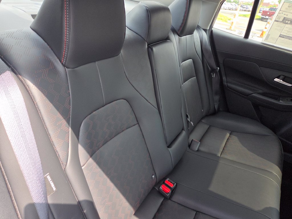New 2026 Nissan Sentra SR w/ SR Premium Package FWD image 29