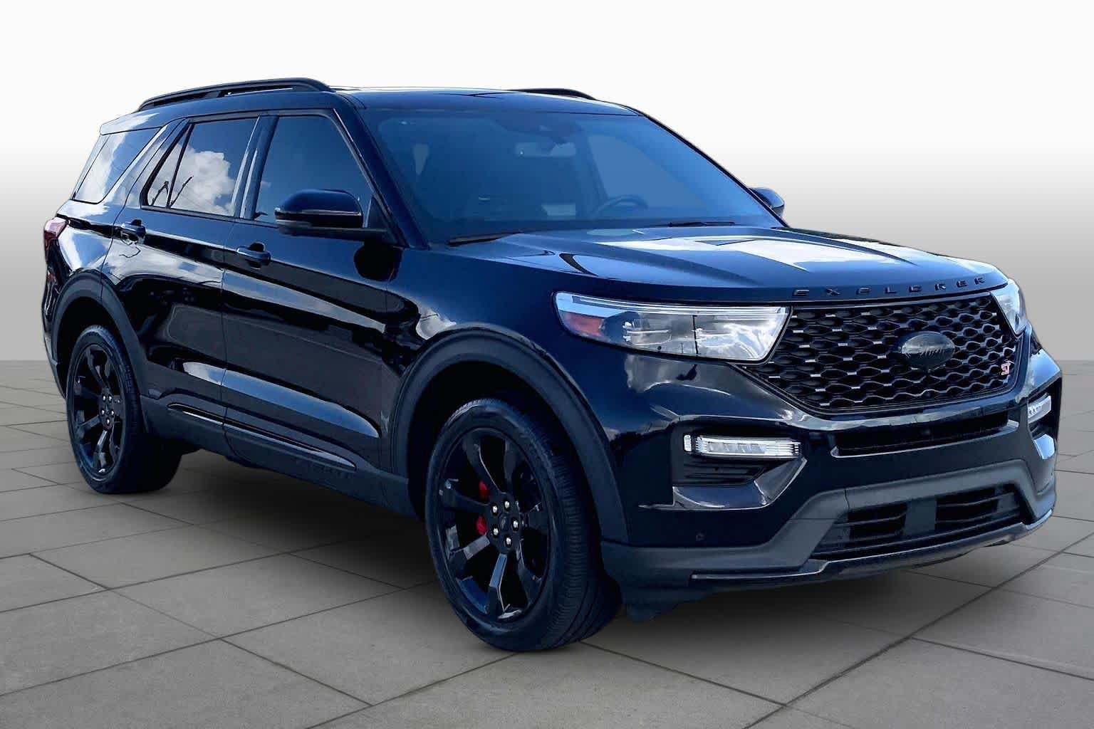 Used 2023 Ford Explorer ST w/ Equipment Group 401A AWD/4WD image 3
