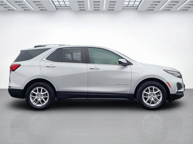 Used 2022 Chevrolet Equinox LT FWD image 3