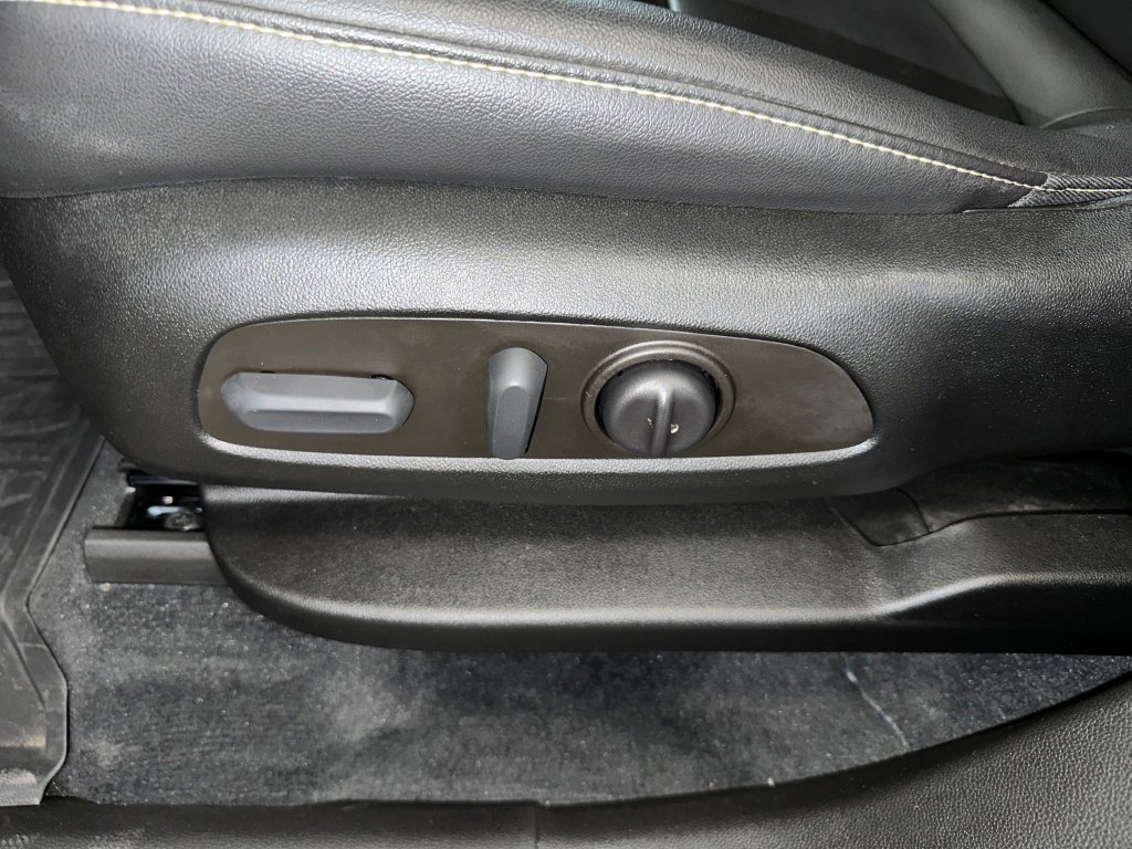 Used 2023 Chevrolet Traverse LT w/ LPO, Floor Liner Package image 3