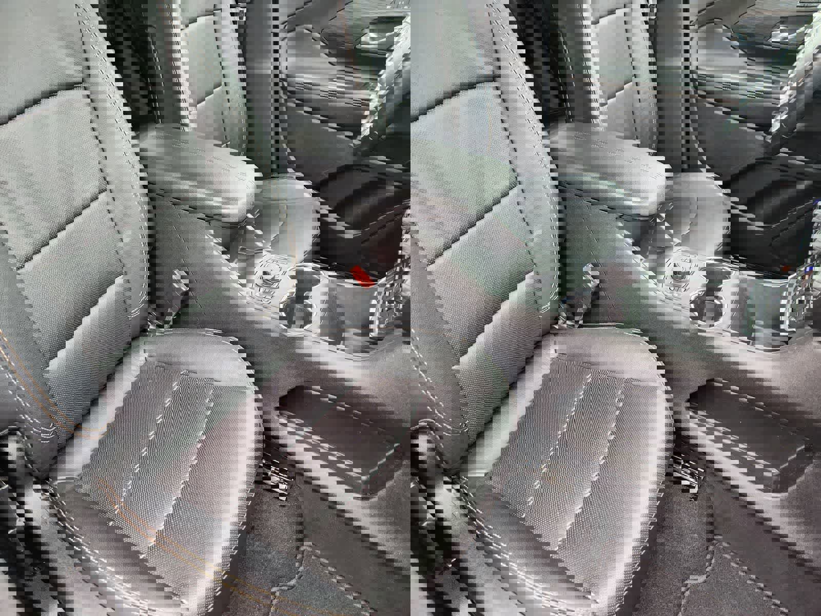 Used 2019 GMC Terrain SLT w/ Preferred Package FWD image 13