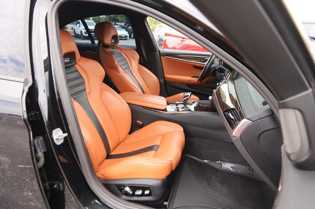 Used 2023 BMW M5 AWD/4WD image 29