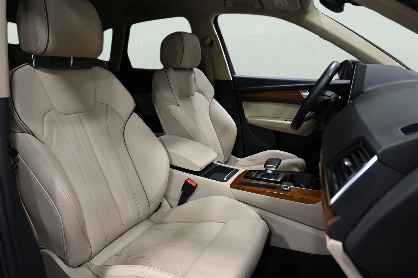 Used 2022 Audi Q5 e Premium image 21