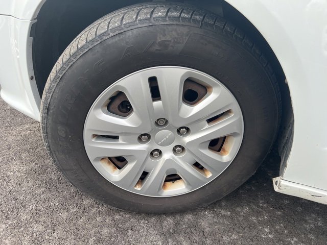 Used 2017 Dodge Grand Caravan SE image 7