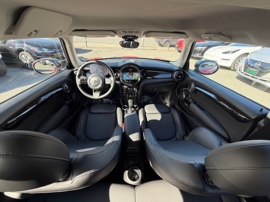 Used 2022 MINI Cooper SE image 21