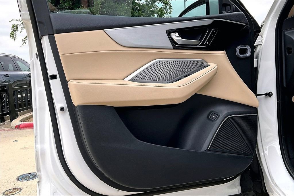 Used 2023 Acura MDX FWD image 21