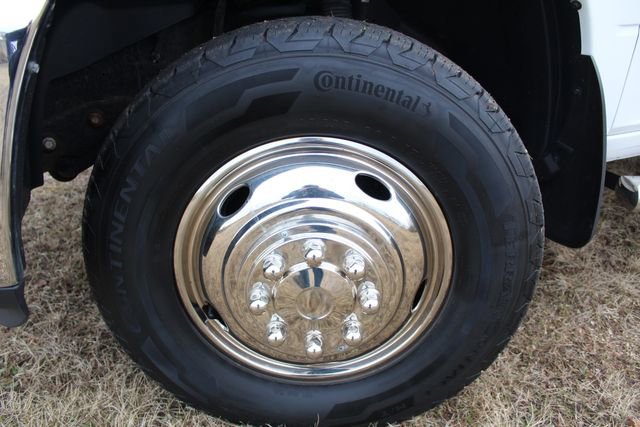 Used 2018 RAM 3500 Tradesman w/ Chrome Appearance Group AWD/4WD image 24