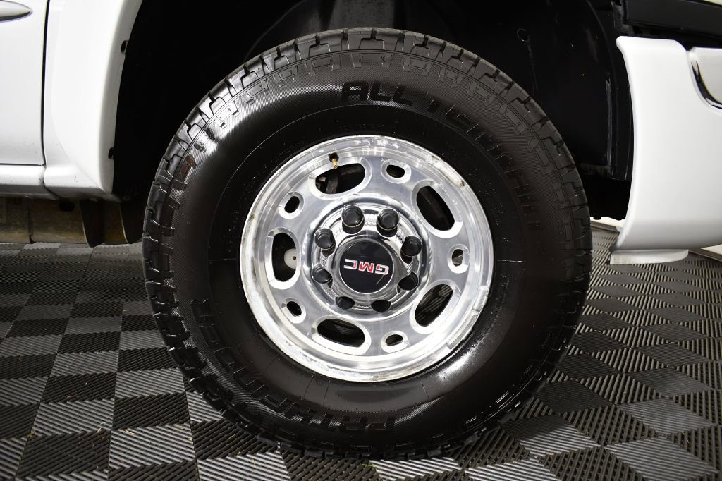 Used 2005 GMC Sierra 2500 SLE image 31