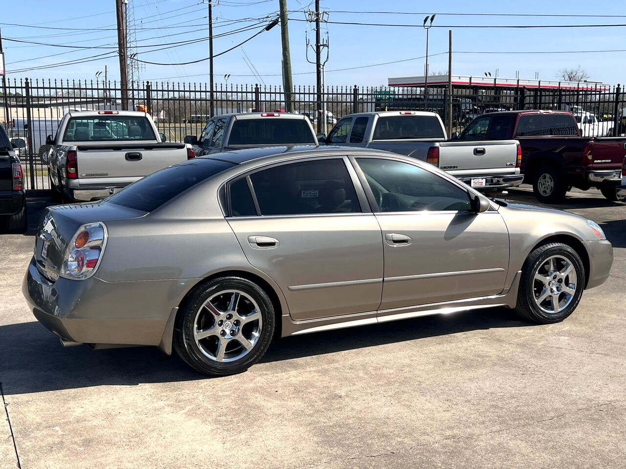 Used 2003 Nissan Altima 3.5 SE image 62