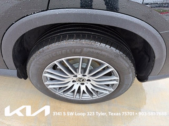 Used 2025 Mercedes-Benz GLC 300 4MATIC image 8