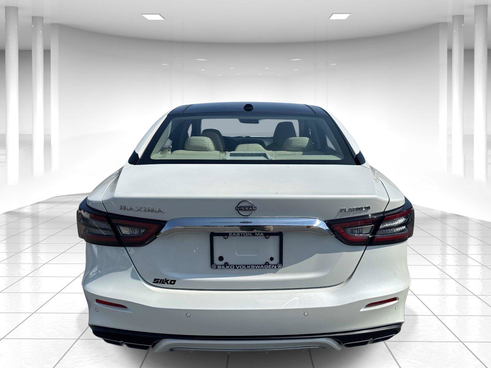 Used 2023 Nissan Maxima Platinum w/ Sport Mat Group FWD image 4