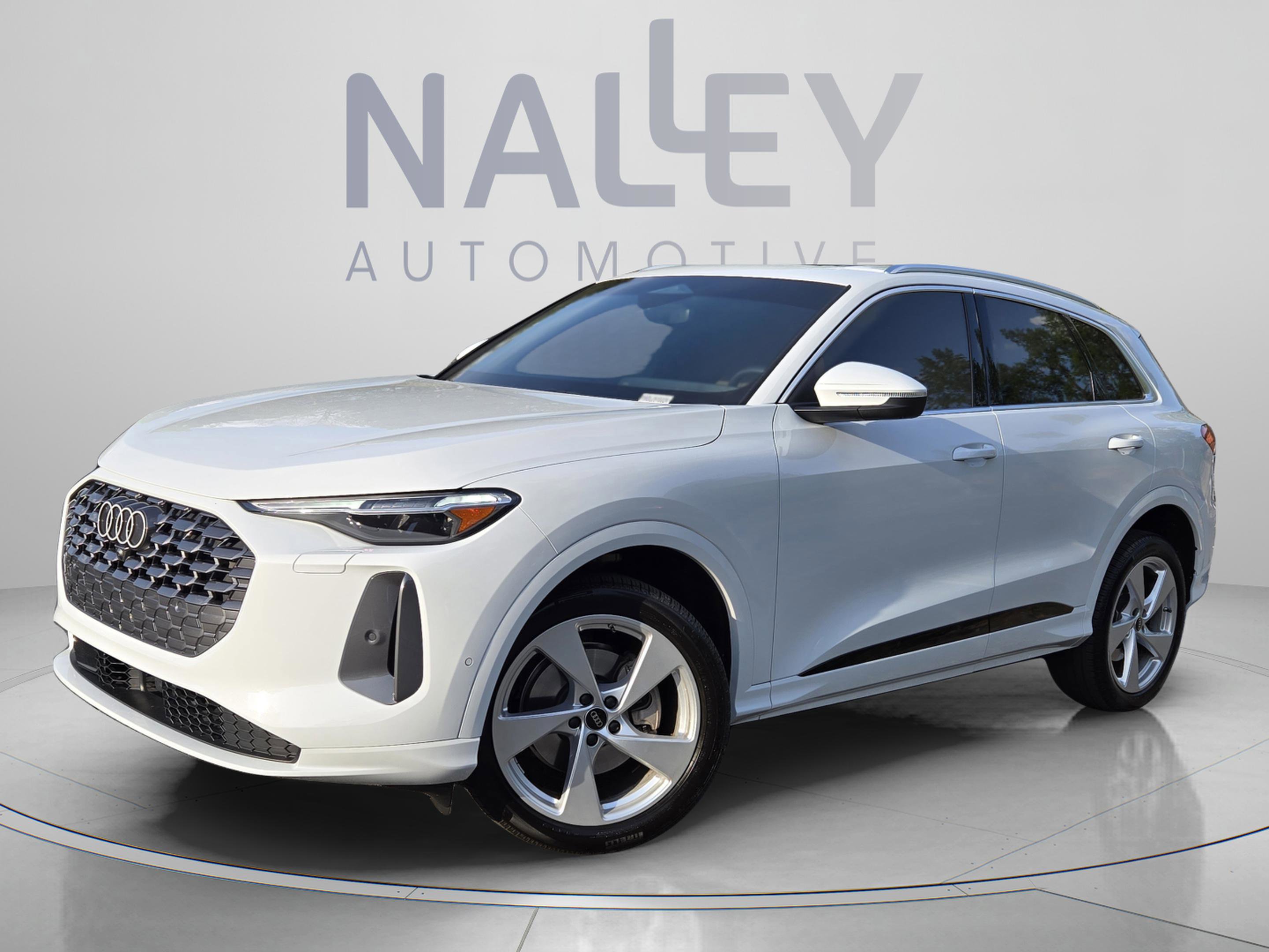 Used 2025 Audi Q5 Premium Plus image 1