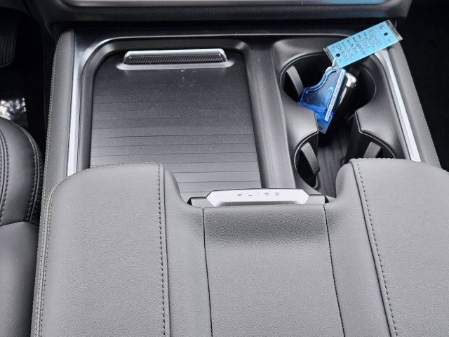 New 2026 Ford Expedition Active RWD image 21