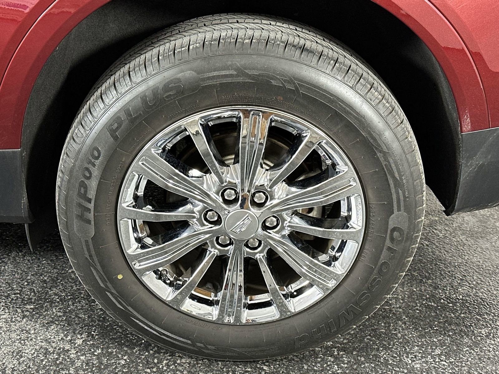 Used 2017 Cadillac XT5 Luxury w/ Driver Awareness Package image 10