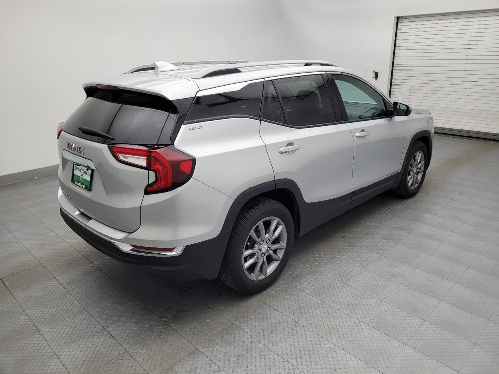 Used 2022 GMC Terrain SLT w/ LPO, Floor Liner Package FWD image 10