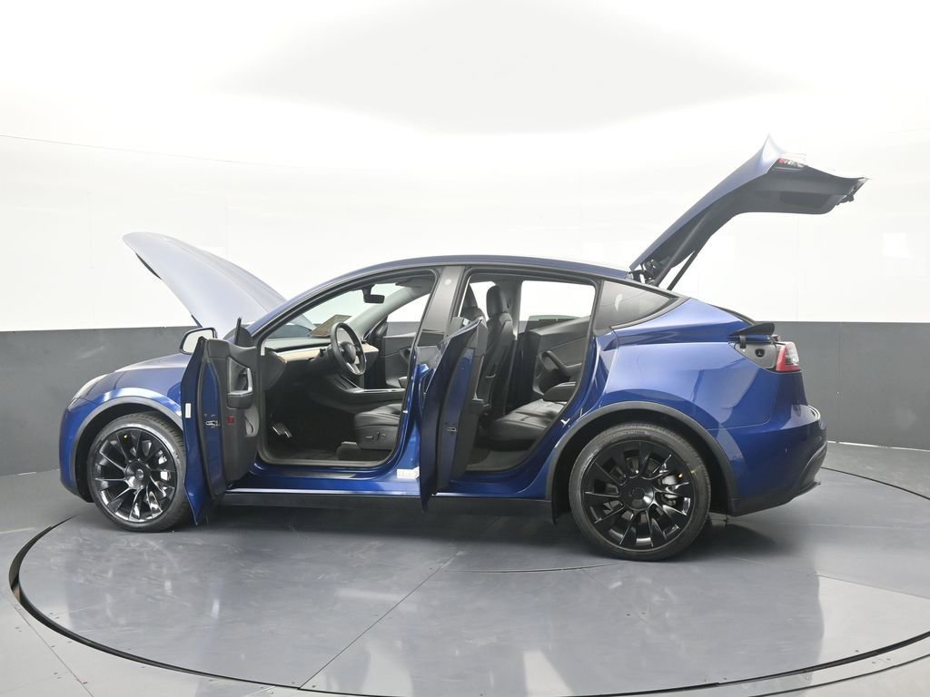 Used 2021 Tesla Model Y Long Range image 75
