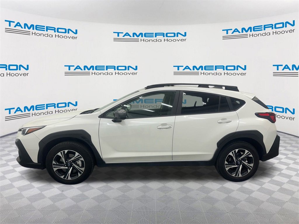 Used 2024 Subaru Crosstrek 2.0i Premium image 2