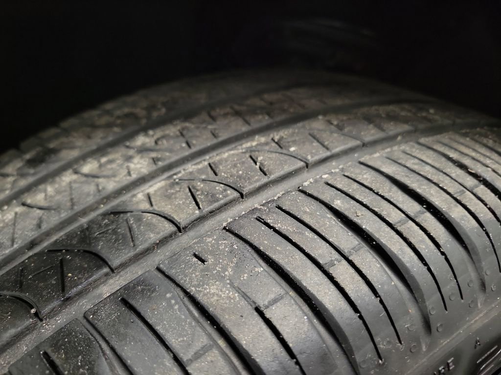 Used 2024 Ford Explorer ST w/ Equipment Group 401A image 11