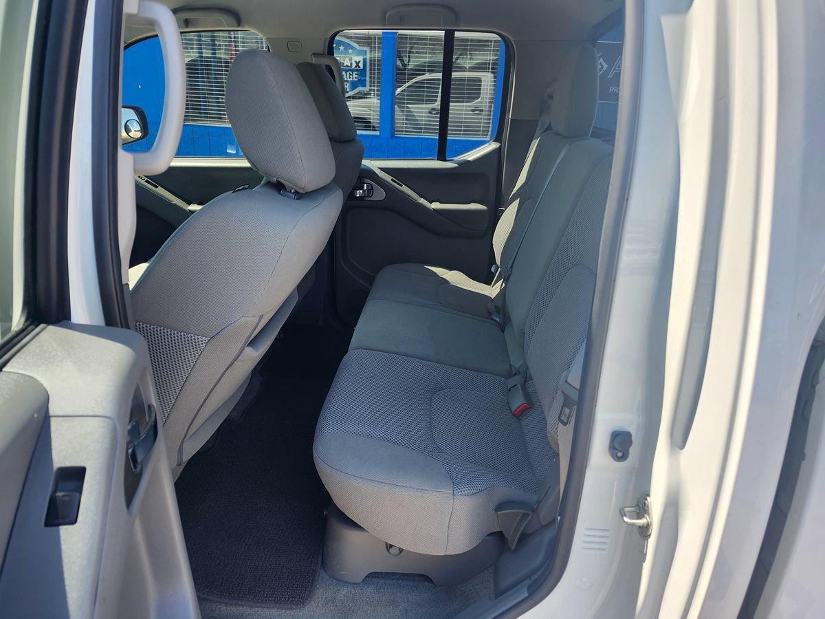 Used 2018 Nissan Frontier SV RWD image 15