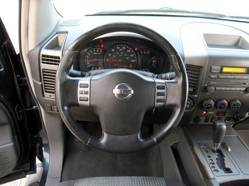 Used 2005 Nissan Titan SE AWD/4WD image 21