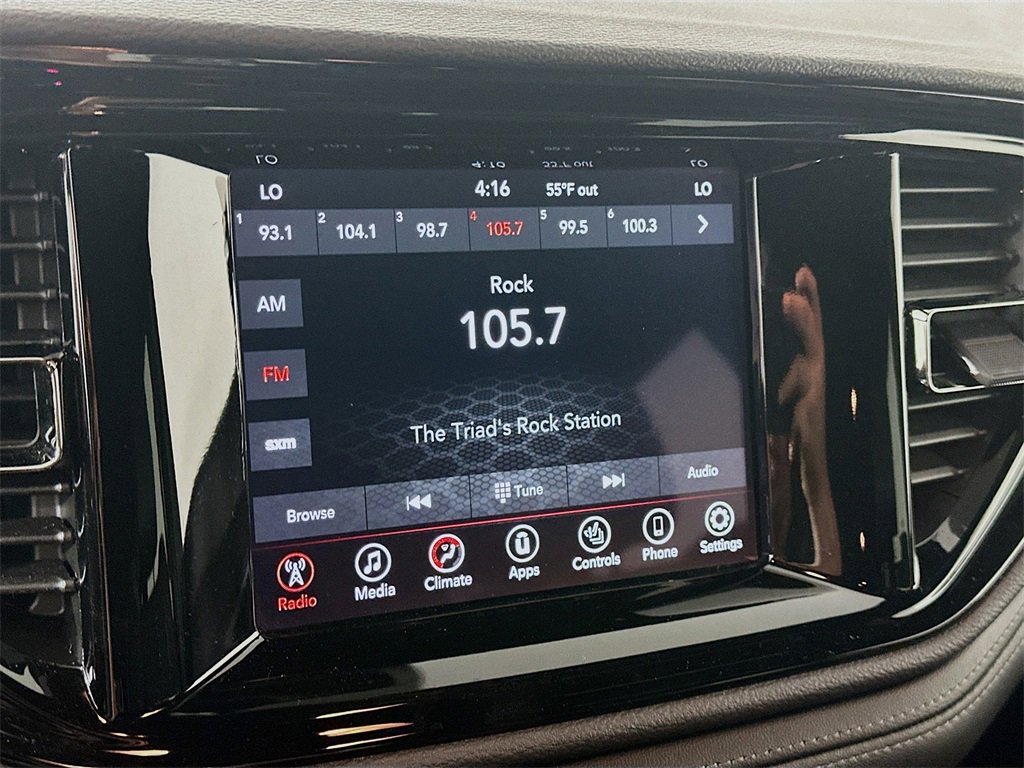 Used 2022 Dodge Durango GT image 17