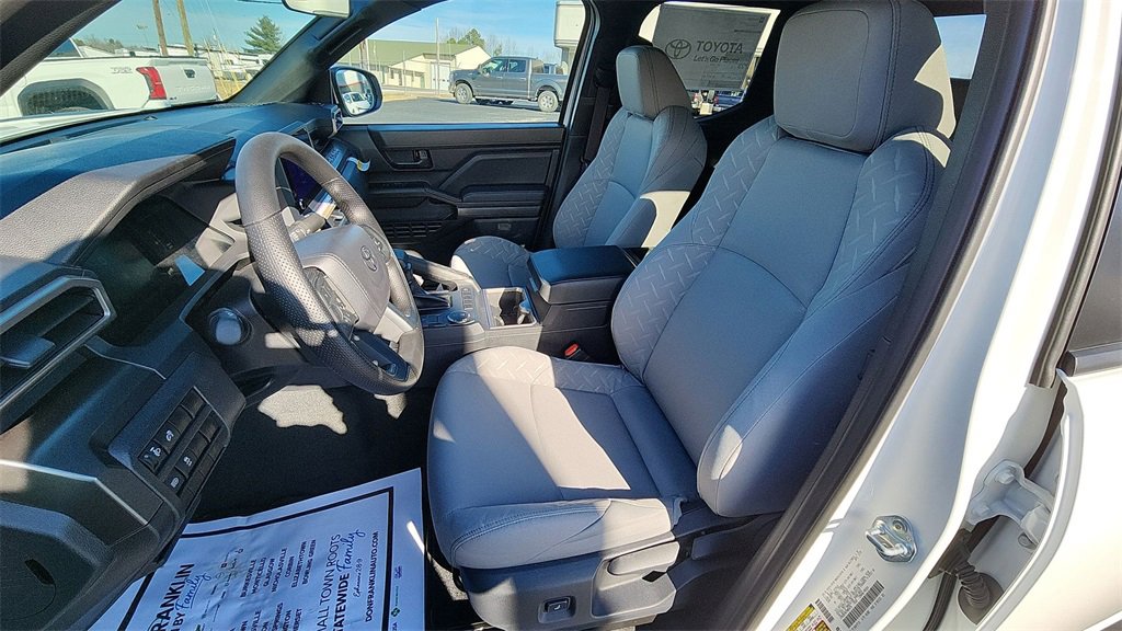 New 2026 Toyota Tacoma SR5 image 15