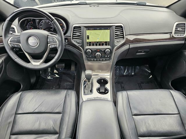 Used 2018 Jeep Grand Cherokee Overland image 26