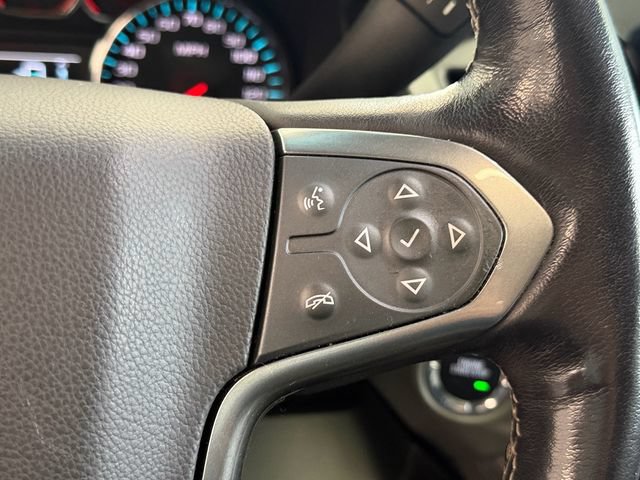 Used 2019 Chevrolet Suburban LT w/ LT Signature Package AWD/4WD image 26