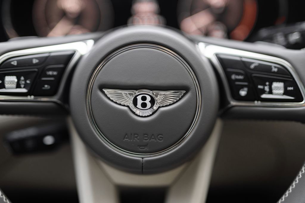 Used 2023 Bentley Bentayga Speed AWD/4WD image 56