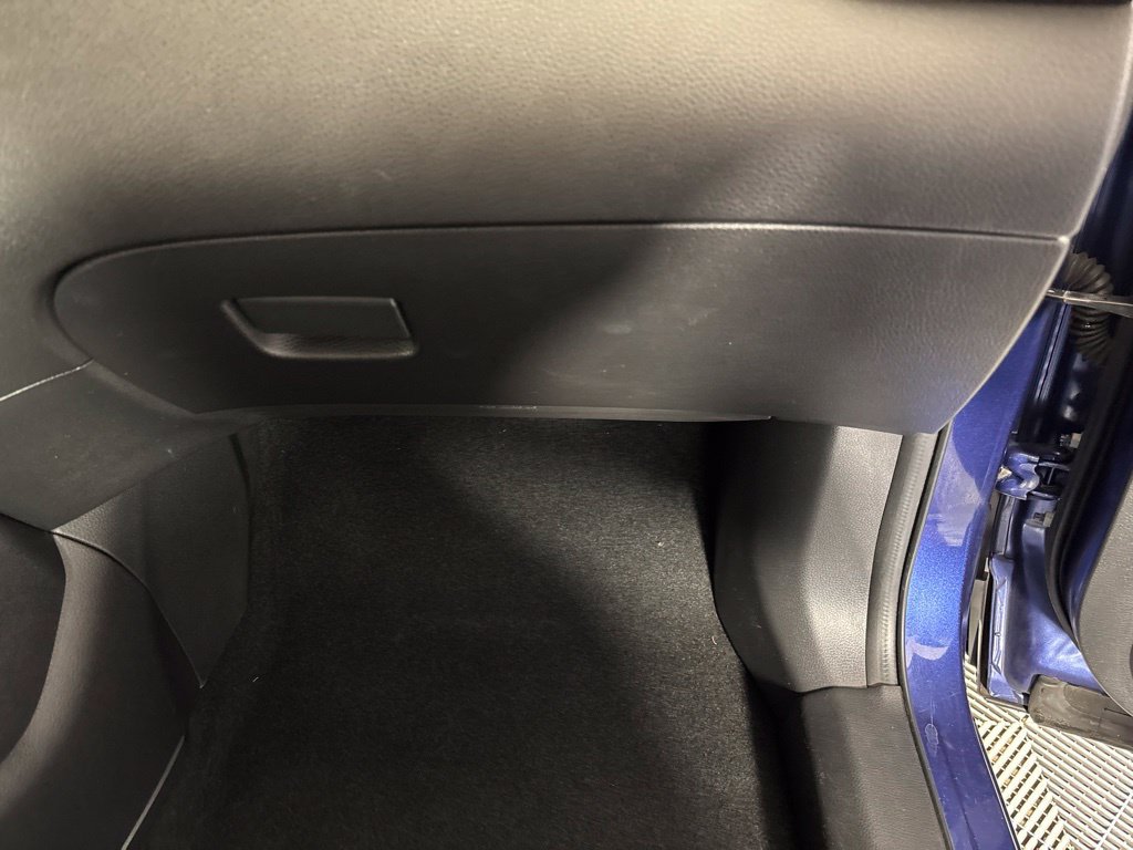 Used 2022 Nissan Rogue Sport S AWD/4WD image 23