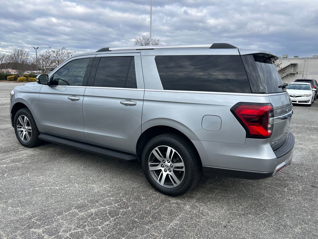 Used 2024 Ford Expedition Max Limited image 3