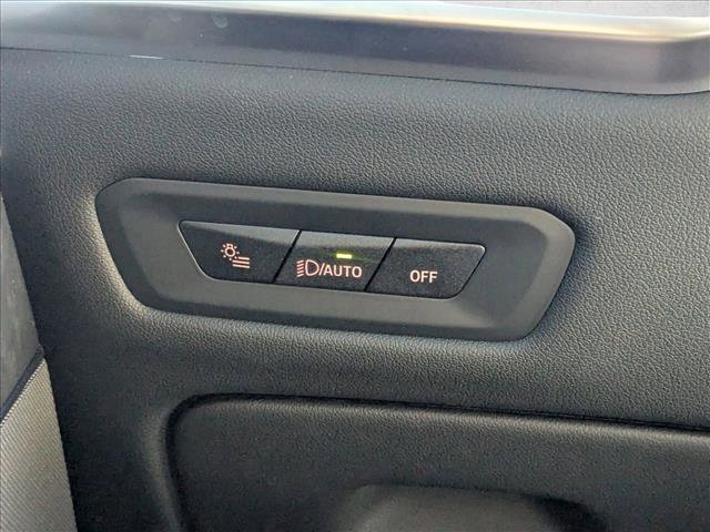 Used 2024 BMW X5 sDrive40i w/ Premium Package image 12