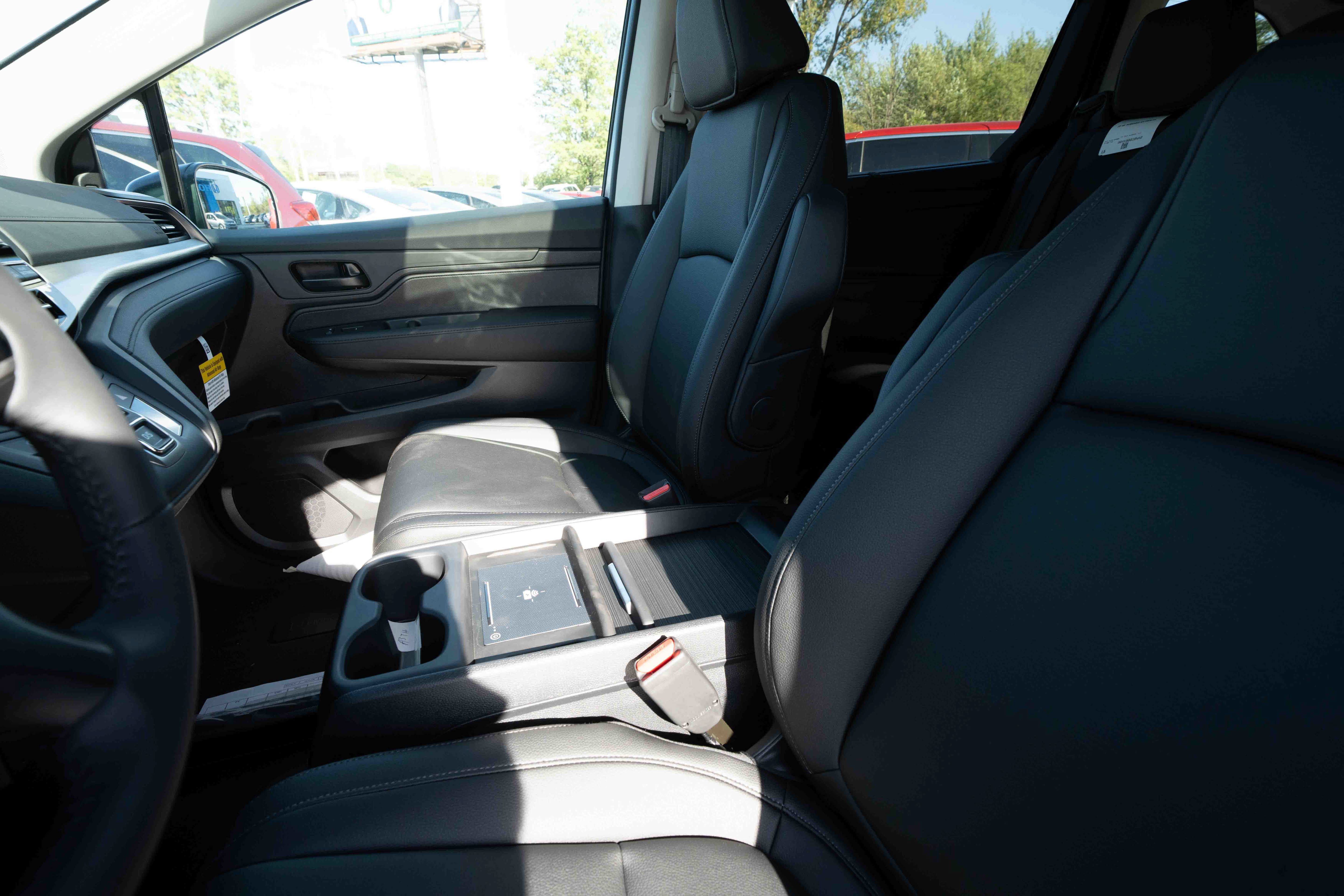 New 2027 Honda Odyssey EX-L image 10