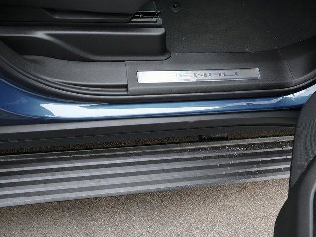 New 2026 GMC Yukon Denali w/ Sun & Power Step Package image 8