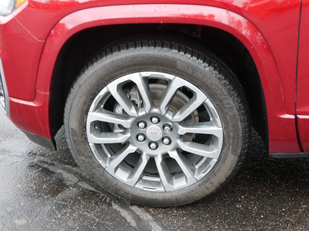 Used 2022 GMC Acadia Denali w/ Denali Ultimate Package AWD/4WD image 8
