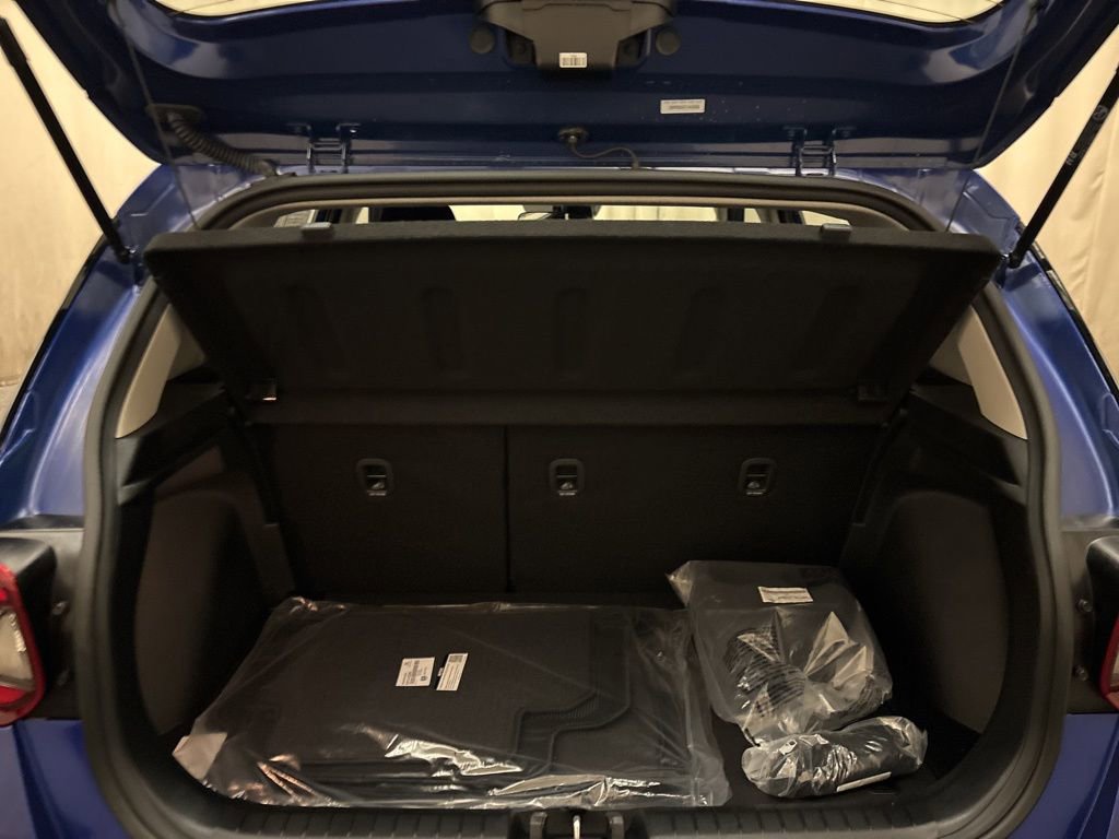 Certified 2026 Hyundai Venue SE image 10