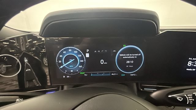 Used 2025 Hyundai Elantra SEL FWD image 18