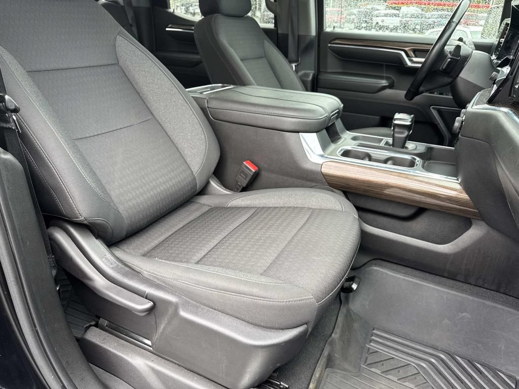 Used 2023 Chevrolet Silverado 1500 RST AWD/4WD image 26