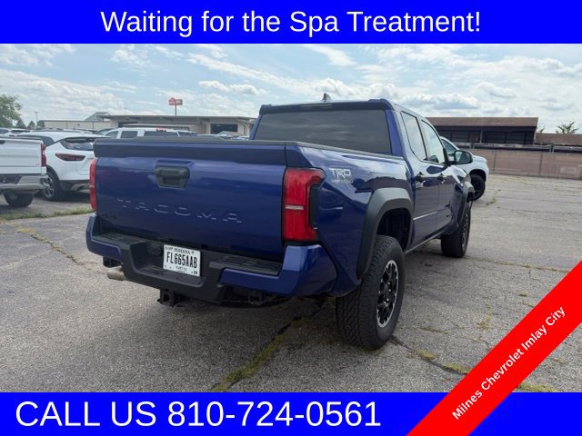 Used 2024 Toyota Tacoma TRD Off-Road AWD/4WD image 3
