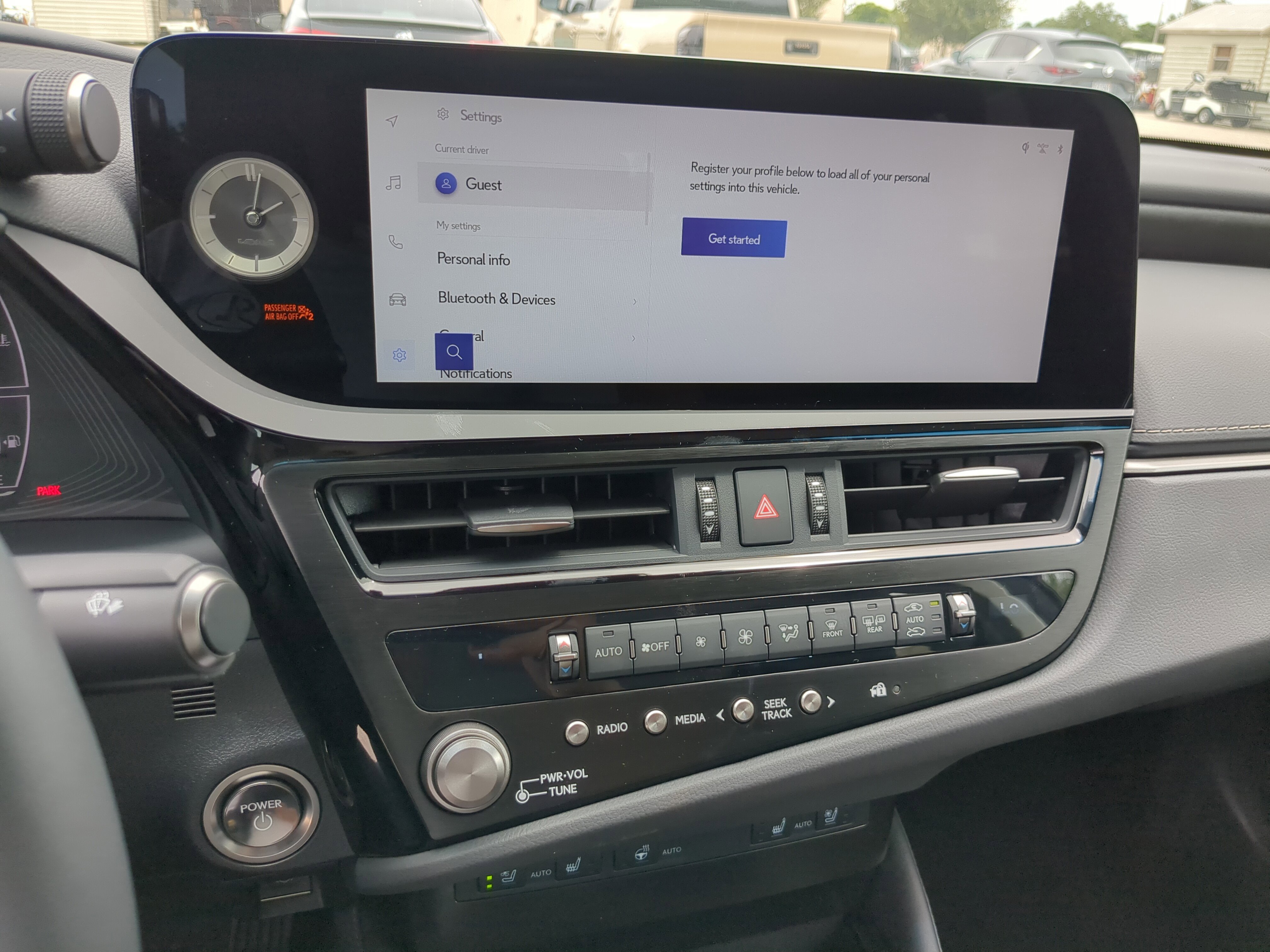 New 2025 Lexus ES 300h w/ Premium Package image 23